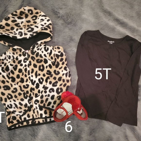 Girls - Picture 1 of 1